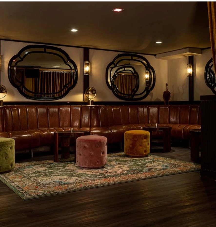 The Regent Cocktail Club mirrored lounge